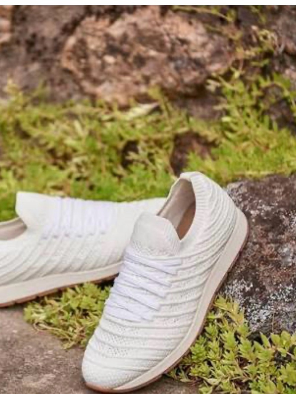 Brand New BORN BOC Cassidy
Sneakers Size 10